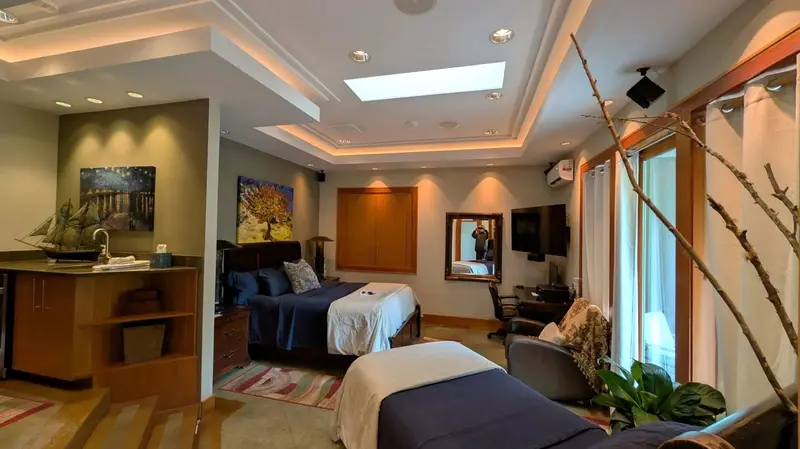 The Garden Suite